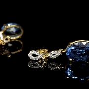 Pendientes en oro amarillo de 18k con topacios y diamantes