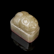Carved jade seal ‘Beast’, Qing dynasty