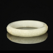 Esclava de jade tallado