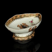 Fuente de porcelana