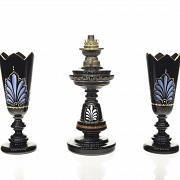 Quinqué and pair of Art Nouveau vases, 20th century - 2