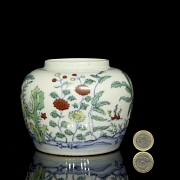 Recipiente de porcelana doucai