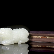 White jade figure of Hetian “Qilin,” Qing dynasty