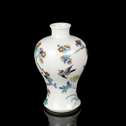 Meiping vase with doucai enamels, ‘Landscape’, with Yongzheng mark