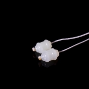 Collar mala de ciento ocho cuentas de jade blanco, dinastía Qing