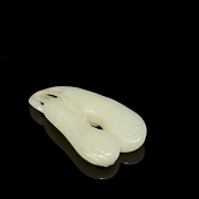 White jade figurine ‘Zucchini’, Qing dynasty - 4