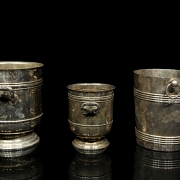 Tres cubiteras de metal plateado, s.XX - 2