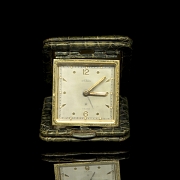 Angelus 旅行闹钟，瑞士制造。