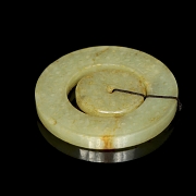 Colgante de jade tallado