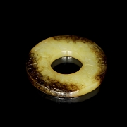 Yellow jade disc ‘Bi’, Eastern Zhou dynasty
