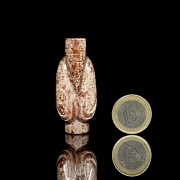 Colgante de jade tallado