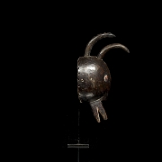 Máscara de danza zoomorfa, cultura Ogoni, Nigeria, s.XX - 1