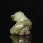 Figura de jade blanco tallado 