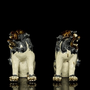 Pareja de figuras de cerámica 