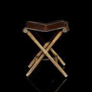 20th-century leather hunting stool - 2
