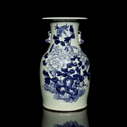 Jarrón de porcelana