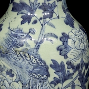 Jarrón de porcelana esmaltada