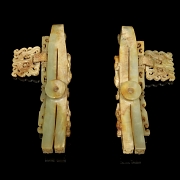 Pareja de hebillas de jade amarillo