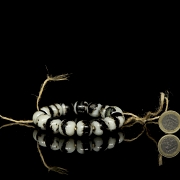 Bracelet with fifteen jade beads, Qing dynasty - 6