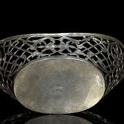 Set of silver objects