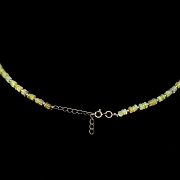 Collar con cuentas de ópalo amarillo