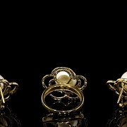 Conjunto en oro amarillo de 18K con perlas y diamantes