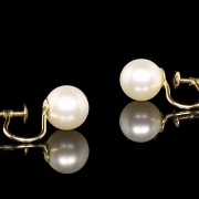 Pendientes de perlas y oro amarillo