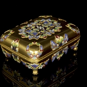 Antique jewellery box in gilded bronze and champlevé