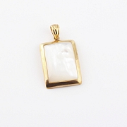 天然珍珠母配18K黄金挂坠