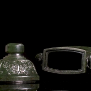 Jarrón de jade verde espinaca de Hetian, dinastía Qing