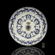 Plato de porcelana