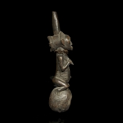 Pipa ceremonial femenina, R.D. del Congo, s.XX - 2