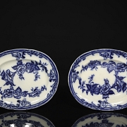 一对荷兰瓷托盘,出自 Petrus Laurentius Regout 之手,19 世纪
