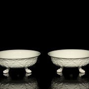 两只瓷碗，20世纪