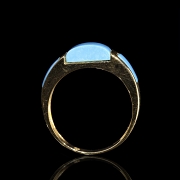 Anillo con turquesas en oro amarillo de 18 kt