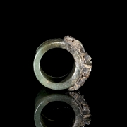 Carved jade ring ‘Bird’, Qing dynasty