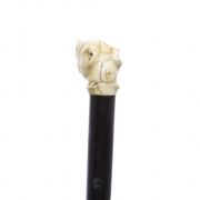 Wooden cane and greyhound-shaped fist, eatly 20th century - 1