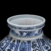 Jarrón de porcelana 