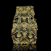 Base de pilar de madera policromada