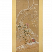 Pintura china “Patos mandarines bajo ciruelo en flor”, con firma Lu Zhi