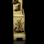 Reloj de antesala Grandfather estilo Chinoiserie, 'Tempus Fugit', c. 1970-1980