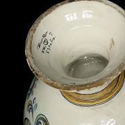 胡安·鲁伊斯·德·卢纳（1863–1945）《康乃馨花瓶》，20世纪