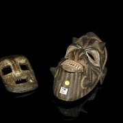 Pareja de máscaras africanas, s.XX