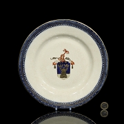 Plato de porcelana