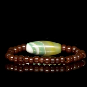 Pulsera con Dzi y cuentas de ágata, dinastía Liao