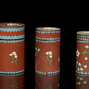 Tres recipientes de cloisonné, s.XX