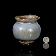 Ceramic vessel with Junyao glaze, Song style