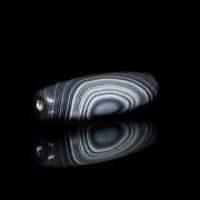 Grey agate ‘Dzi’ bead, Liao dynasty - 2