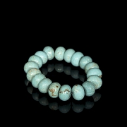 Pulsera de dieciocho cuentas de turquesa, dinastía Liao