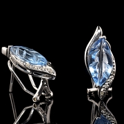 Pendientes en oro blanco de 18k 